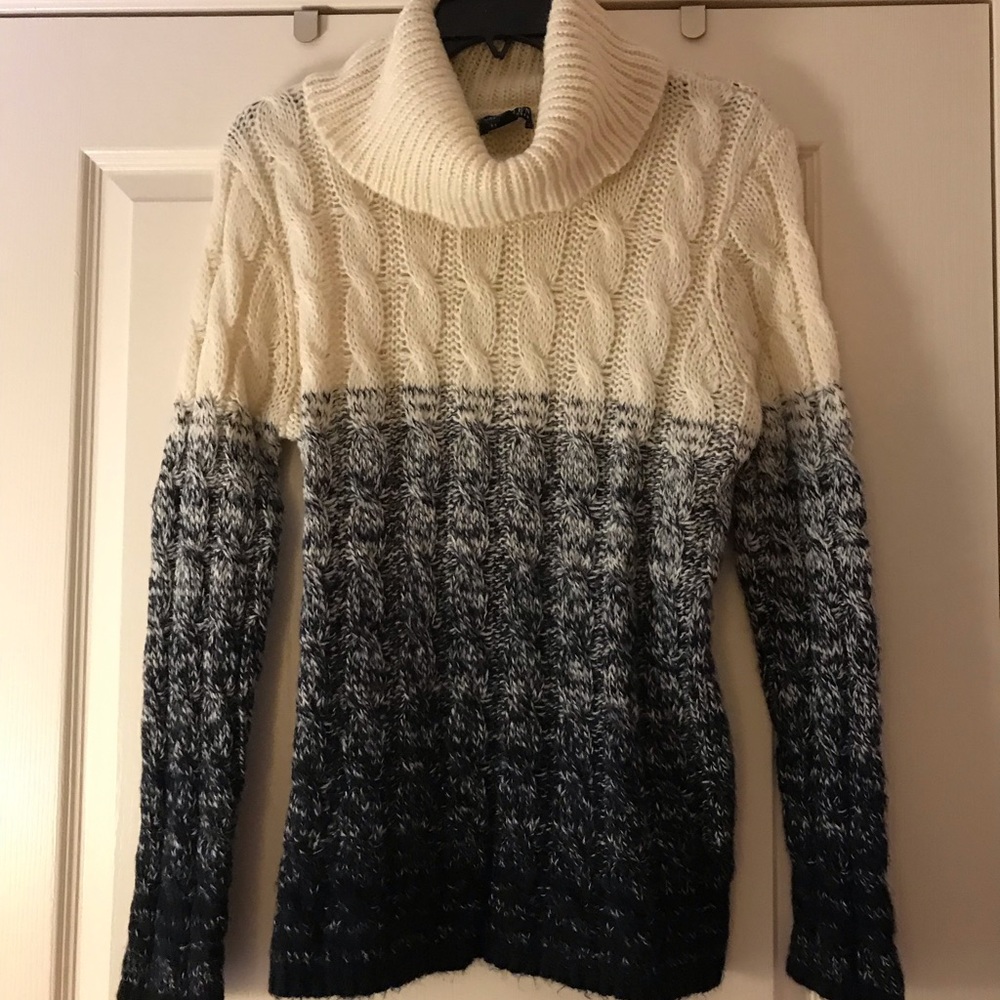 Ralph Lauren turtleneck sweater. Navy and cream. Medium. Excellent condition.